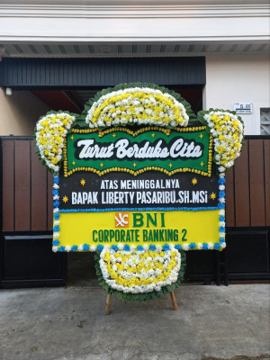 Papan Bunga Duka di Tanjung Duren Selatan