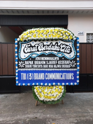 Papan Bunga Duka di Tanjung Duren Selatan